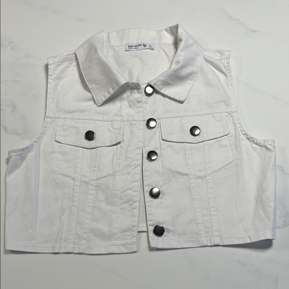 Girls’ Cropped White Denim Vest